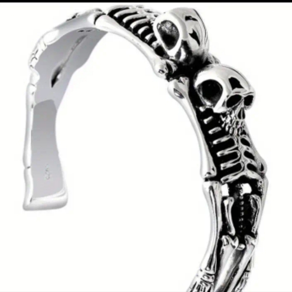 Skeleton Metal Bracelet NIB - Picture 2 of 8
